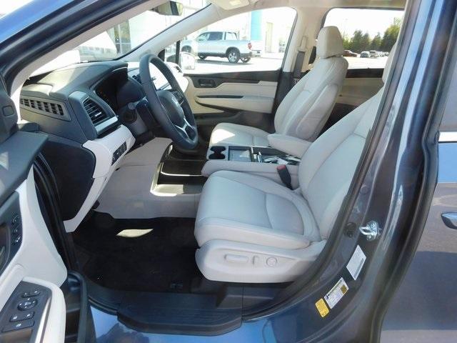 new 2026 Honda Odyssey car, priced at $43,979