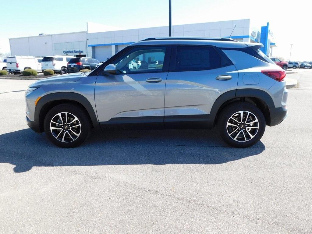 new 2025 Chevrolet TrailBlazer car, priced at $26,982