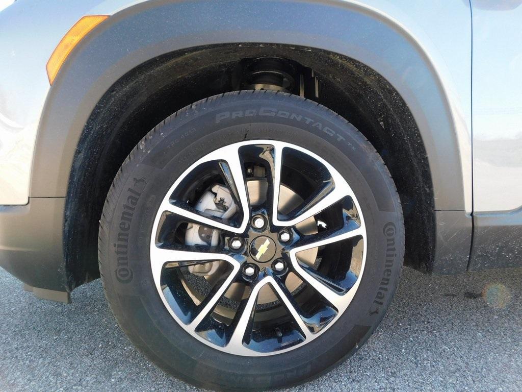 new 2025 Chevrolet TrailBlazer car, priced at $26,982