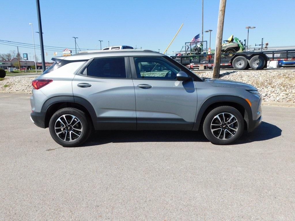 new 2025 Chevrolet TrailBlazer car, priced at $26,982