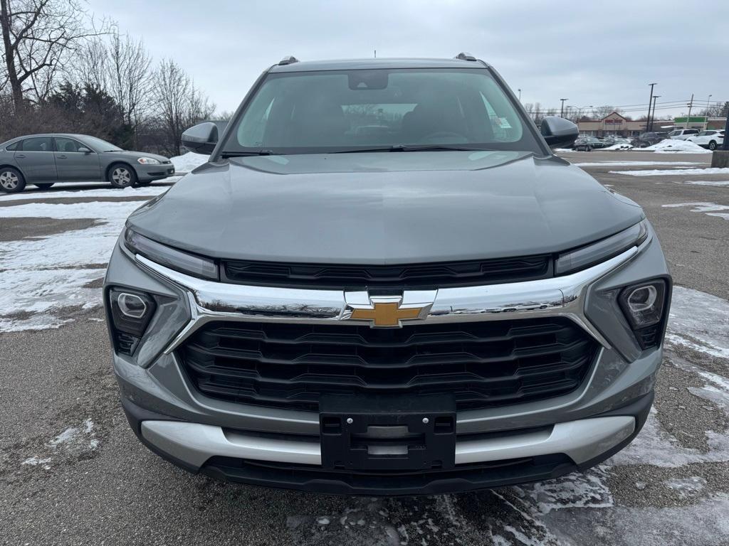 new 2025 Chevrolet TrailBlazer car, priced at $27,982