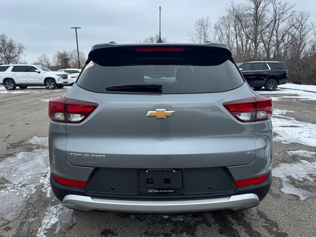 new 2025 Chevrolet TrailBlazer car, priced at $27,982