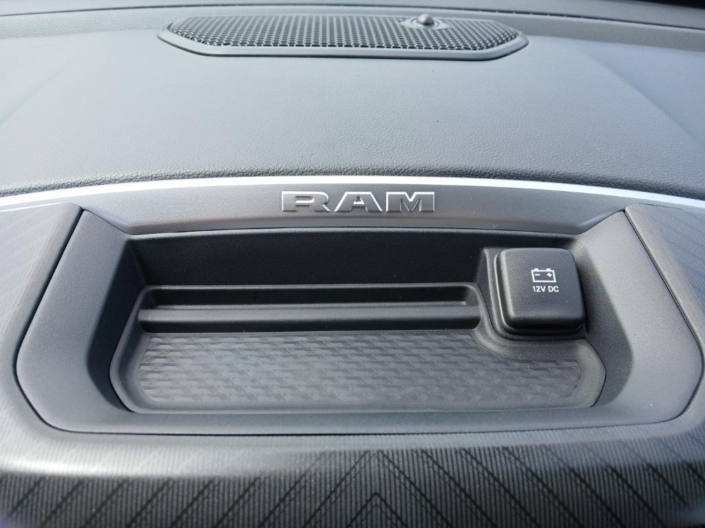 new 2025 Ram 1500 car, priced at $46,605