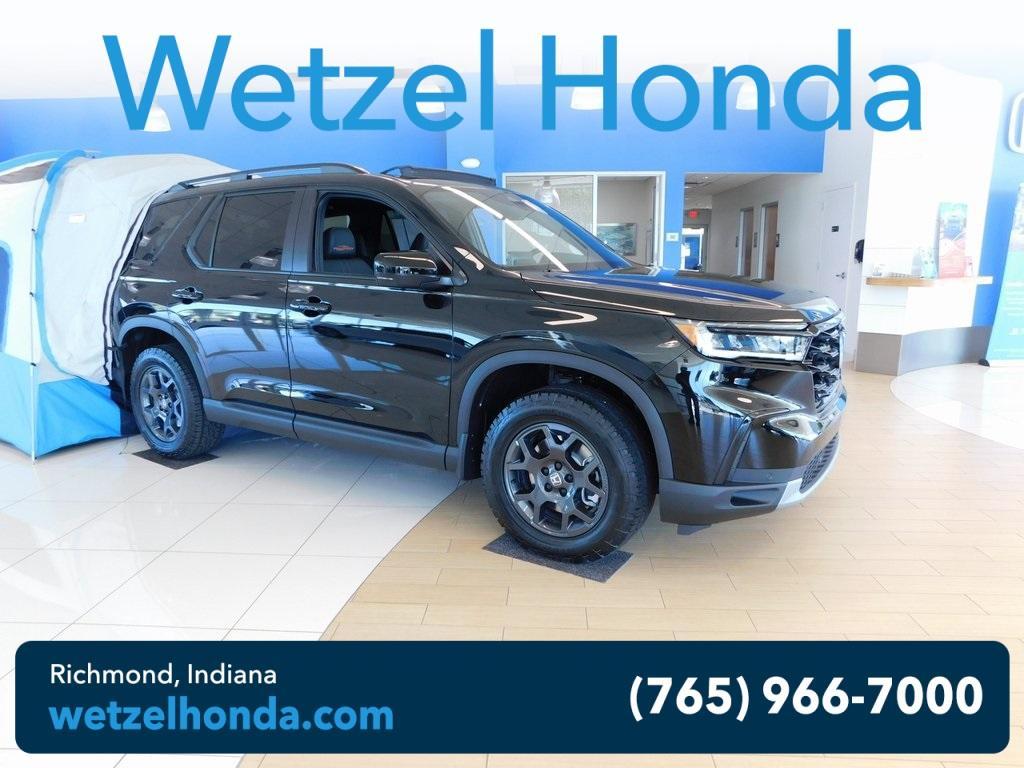 new 2025 Honda Pilot car, priced at $49,560