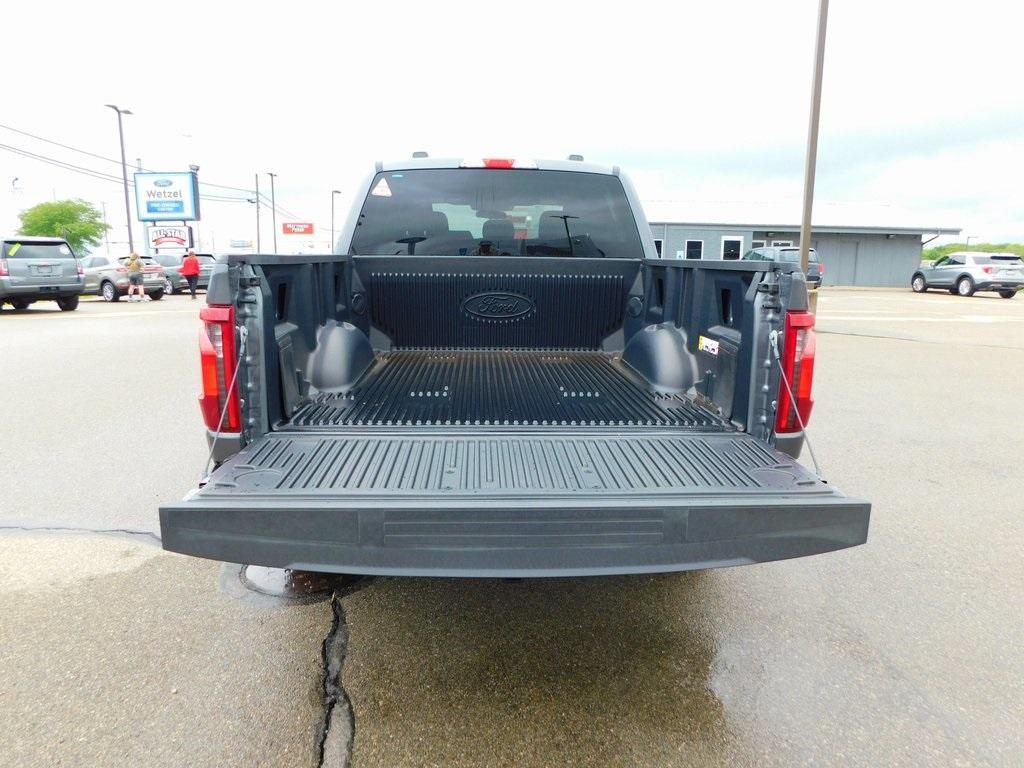 new 2025 Ford F-150 car, priced at $45,072