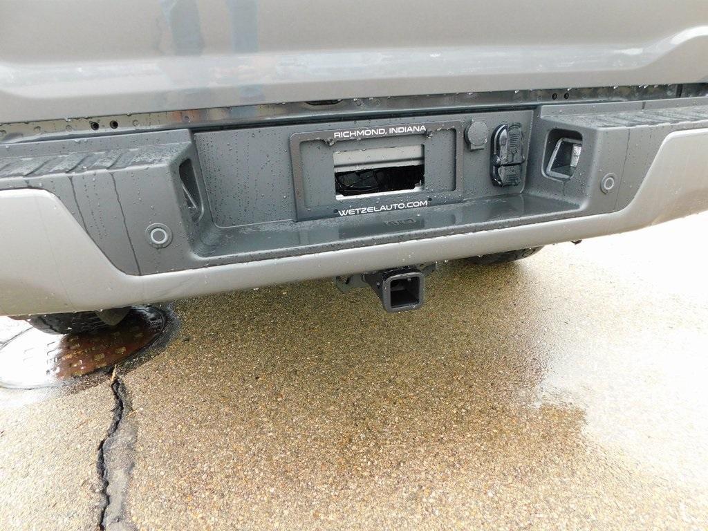 new 2025 Ford F-150 car, priced at $45,072