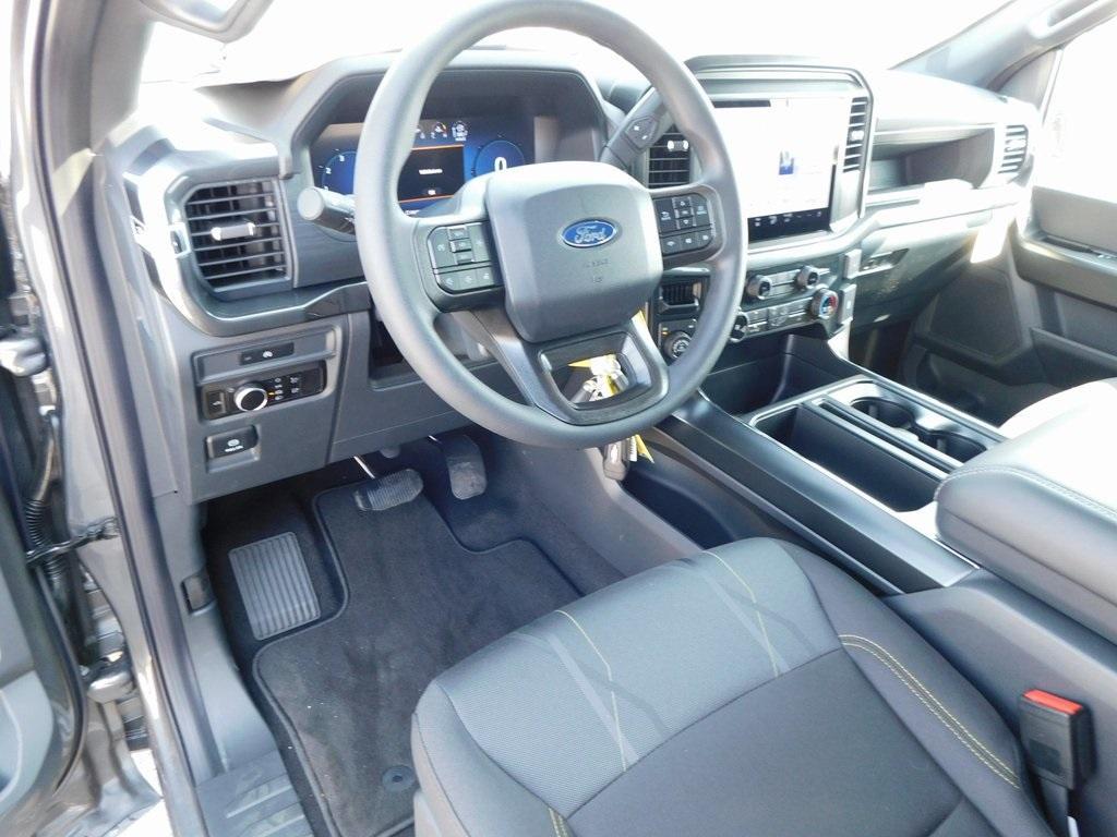 new 2025 Ford F-150 car, priced at $47,322