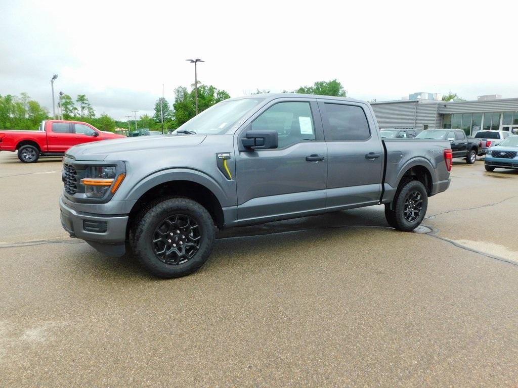 new 2025 Ford F-150 car, priced at $45,072