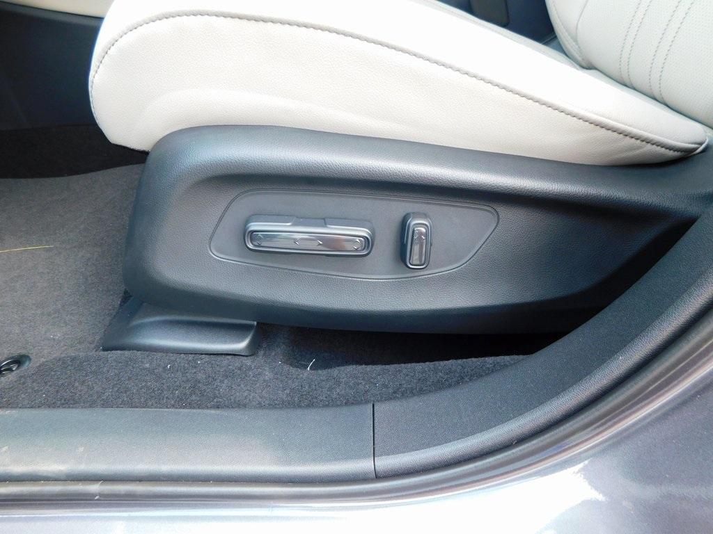 new 2026 Honda HR-V car, priced at $32,346