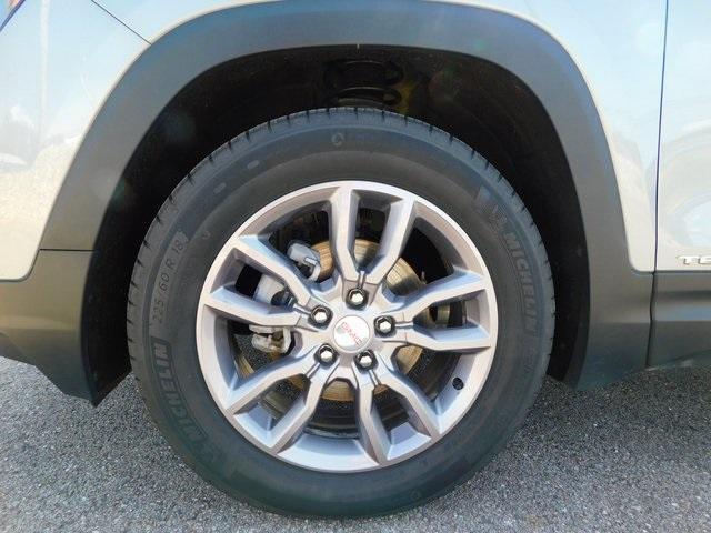 used 2024 GMC Terrain car, priced at $27,999