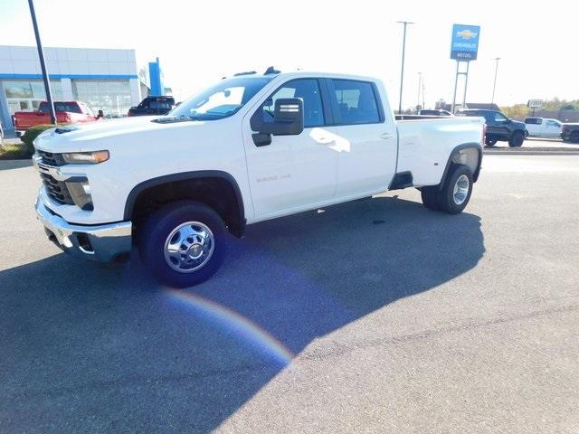 used 2024 Chevrolet Silverado 3500 car, priced at $56,400