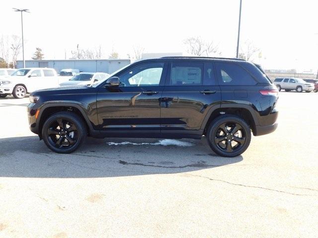 new 2025 Jeep Grand Cherokee car, priced at $43,525