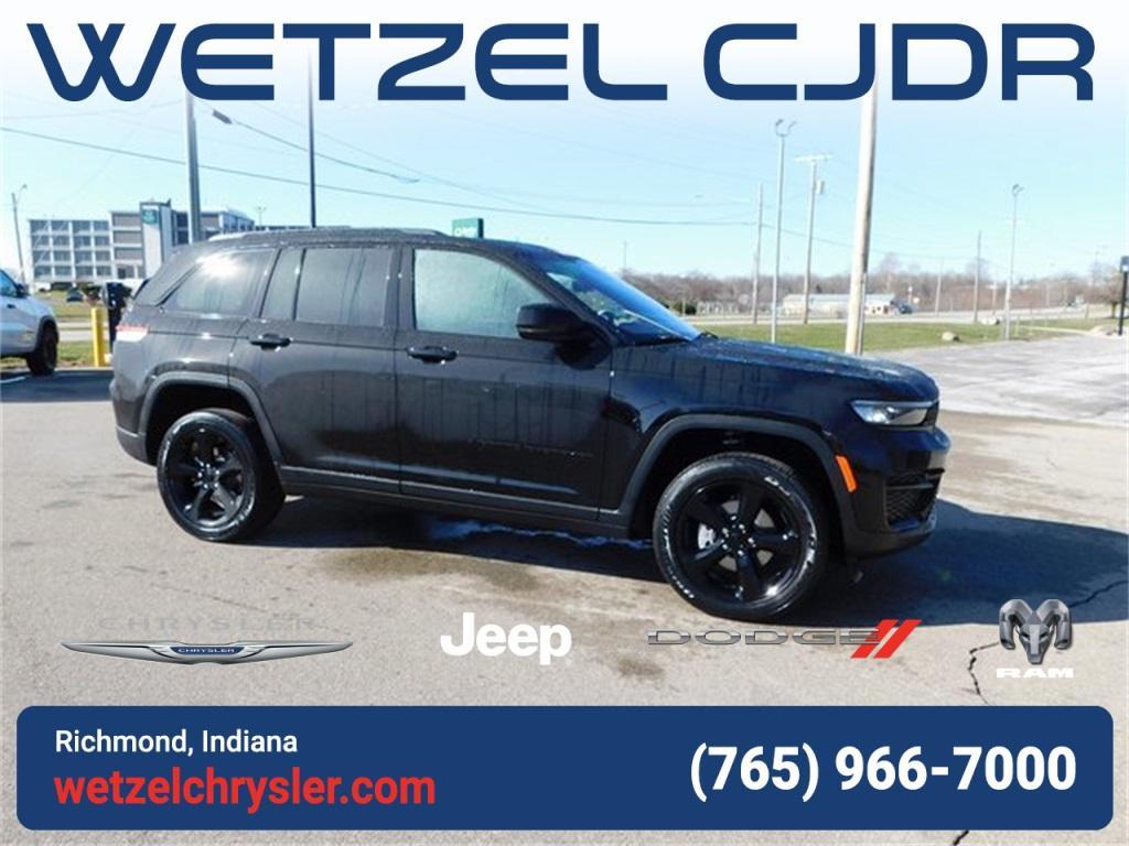 new 2025 Jeep Grand Cherokee car, priced at $44,875