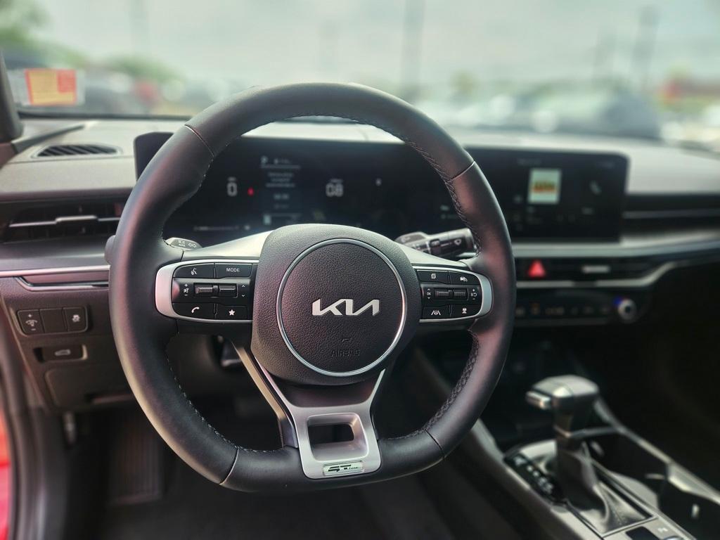 used 2025 Kia K5 car, priced at $29,999