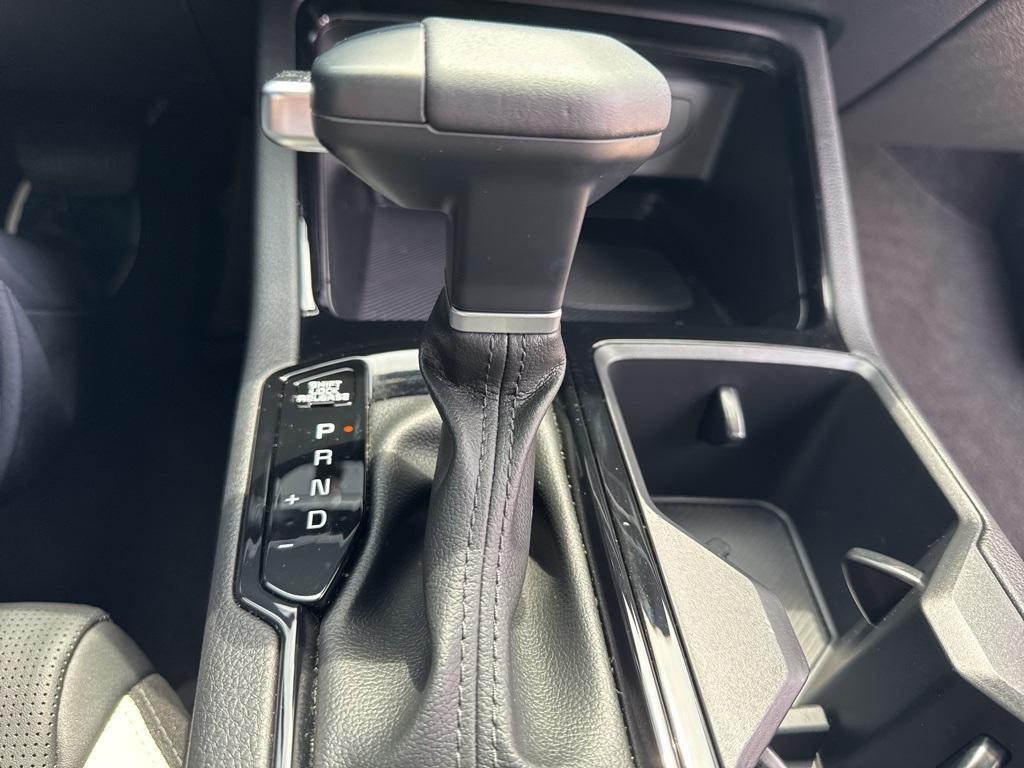 used 2025 Kia K5 car, priced at $29,999