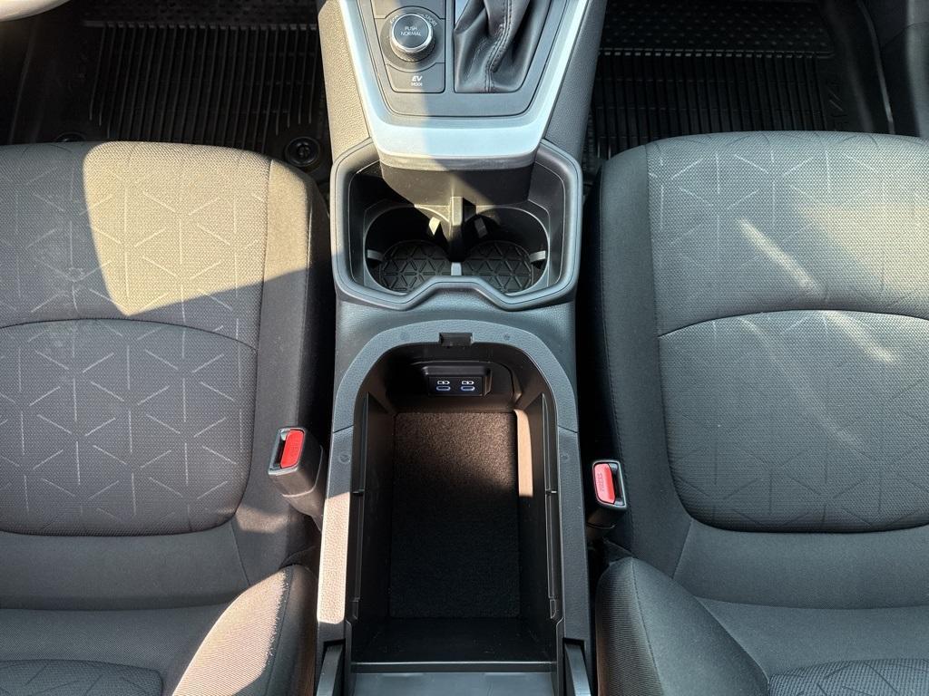 used 2022 Toyota RAV4 Hybrid car, priced at $29,877