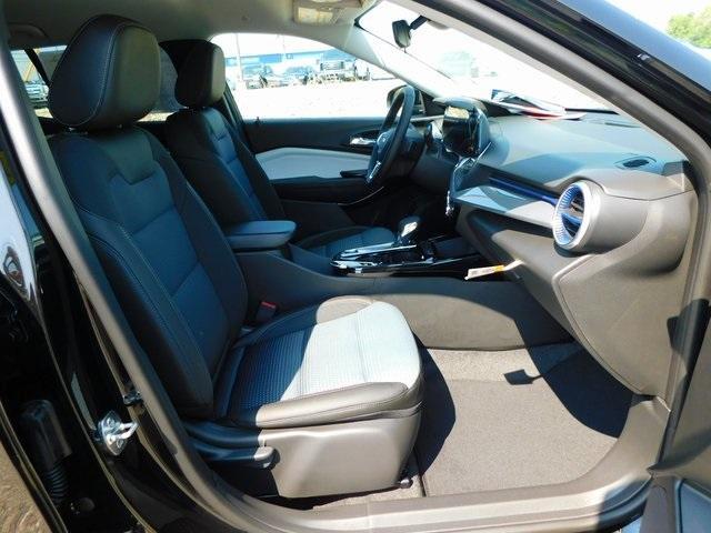 new 2025 Chevrolet Trax car, priced at $25,485