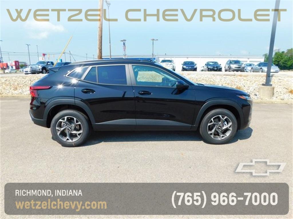 new 2025 Chevrolet Trax car, priced at $25,485