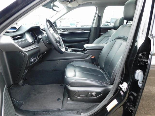 used 2022 Jeep Grand Cherokee car, priced at $32,488