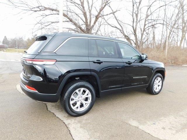 used 2022 Jeep Grand Cherokee car, priced at $32,488