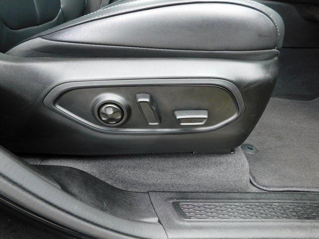 used 2022 Jeep Grand Cherokee car, priced at $32,488