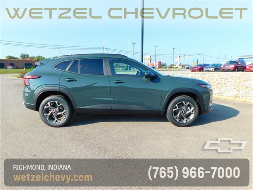 new 2025 Chevrolet Trax car, priced at $25,485