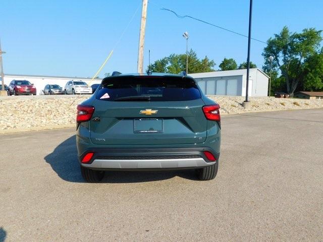 new 2025 Chevrolet Trax car, priced at $25,485