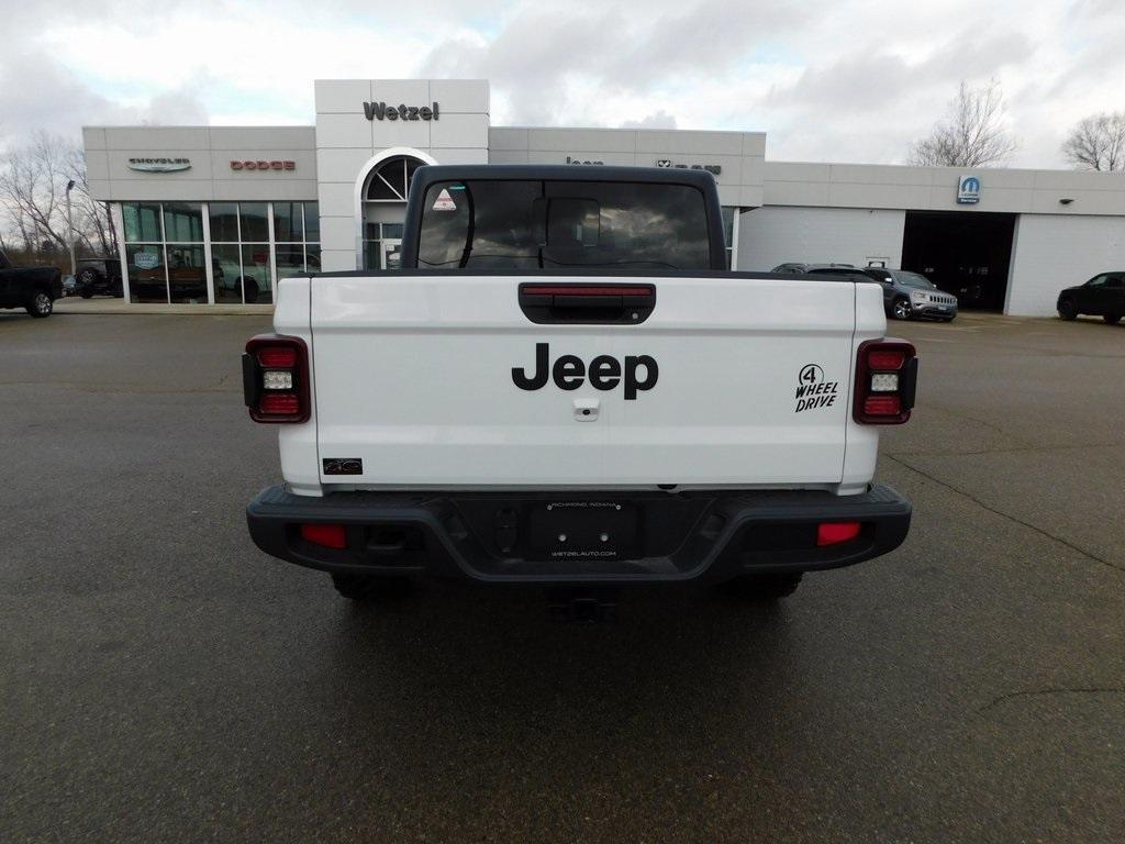 new 2024 Jeep Gladiator car, priced at $48,899