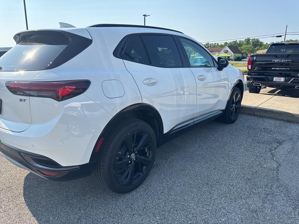 used 2023 Buick Envision car, priced at $27,888