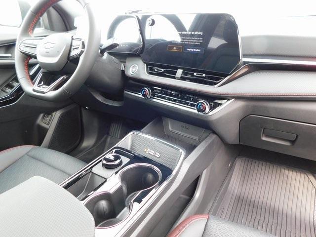 new 2025 Chevrolet Equinox car, priced at $38,130