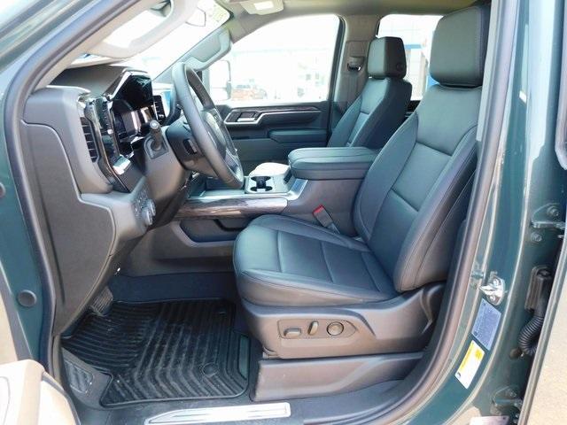 new 2025 Chevrolet Silverado 2500 car, priced at $80,910