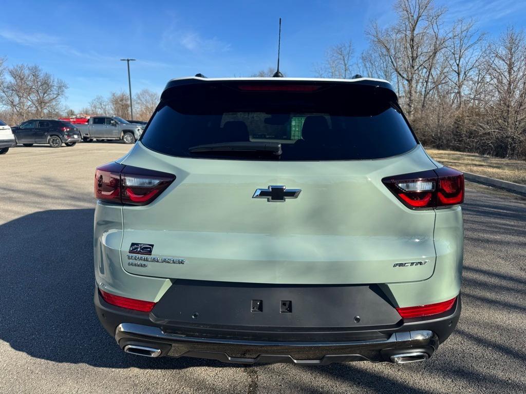 new 2025 Chevrolet TrailBlazer car, priced at $33,675