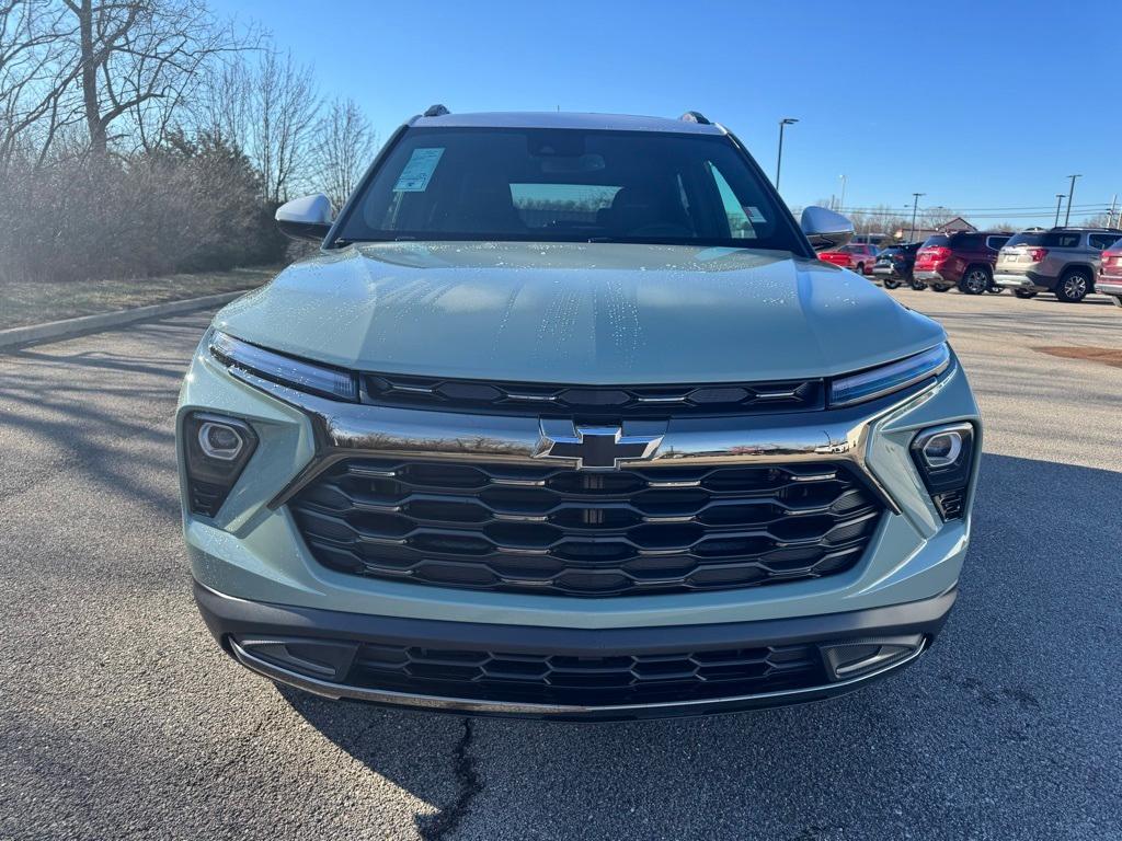 new 2025 Chevrolet TrailBlazer car, priced at $33,675