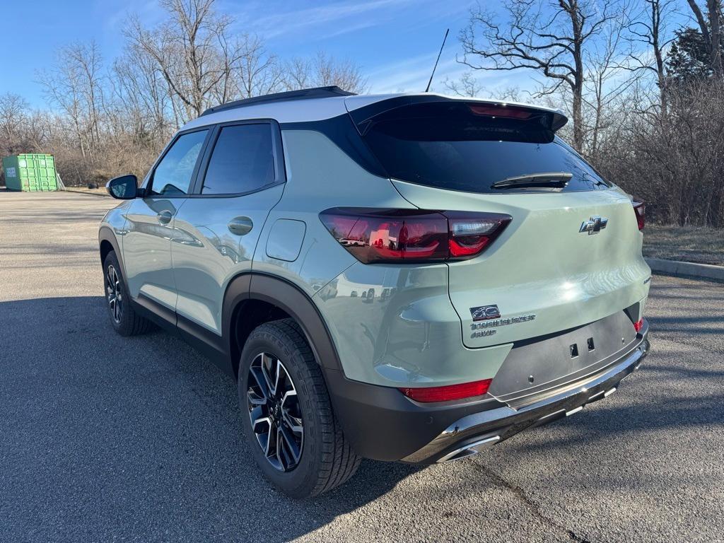 new 2025 Chevrolet TrailBlazer car, priced at $33,675