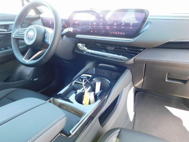 used 2024 Buick Envision car, priced at $32,999