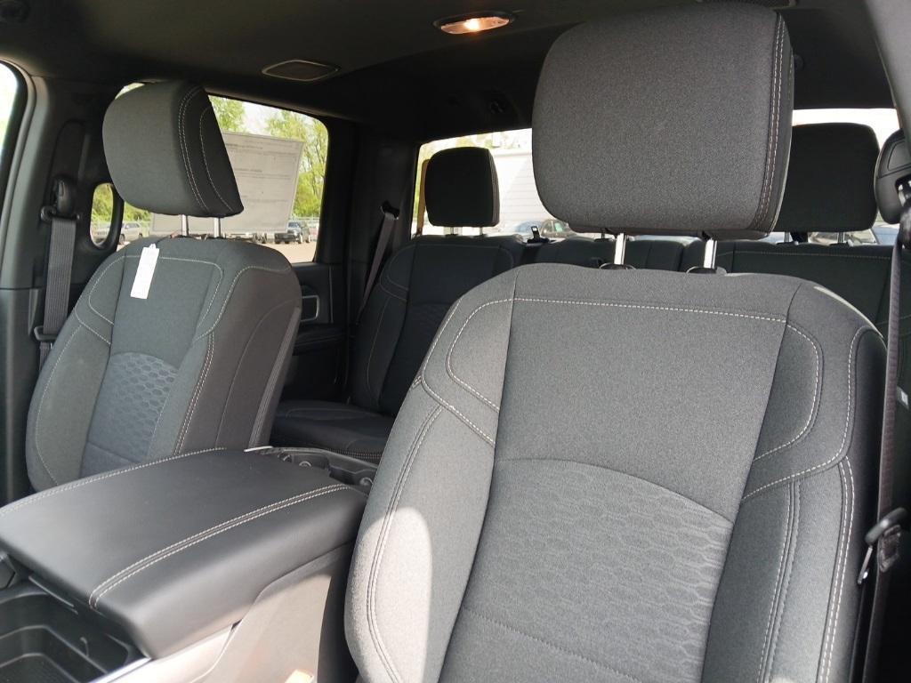 new 2025 Ram 3500 car, priced at $71,922