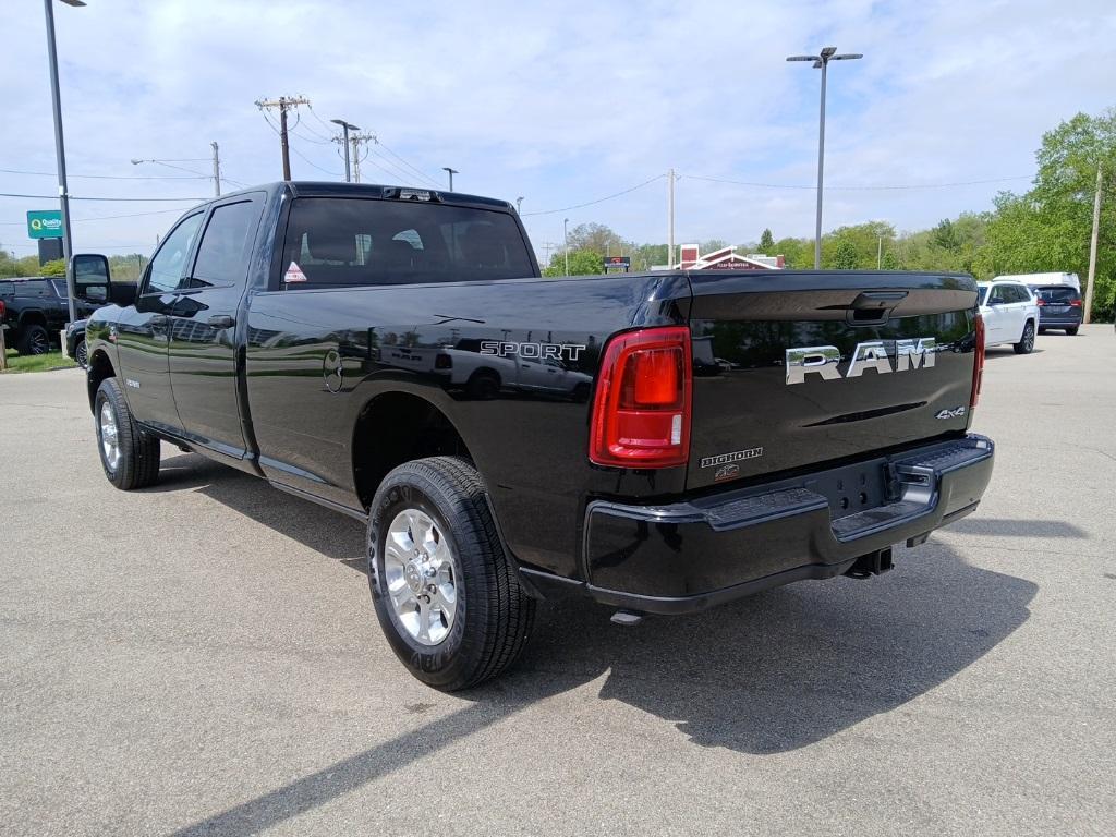new 2025 Ram 3500 car, priced at $71,922