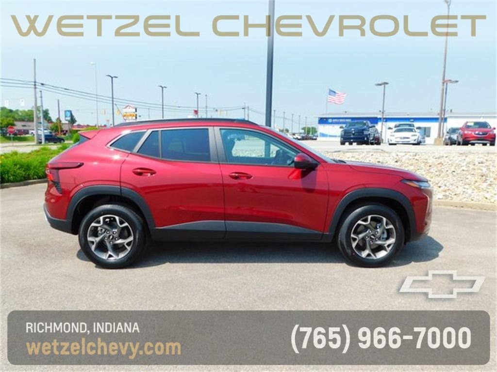 new 2025 Chevrolet Trax car, priced at $25,525