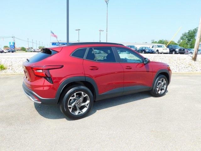 new 2025 Chevrolet Trax car, priced at $25,525