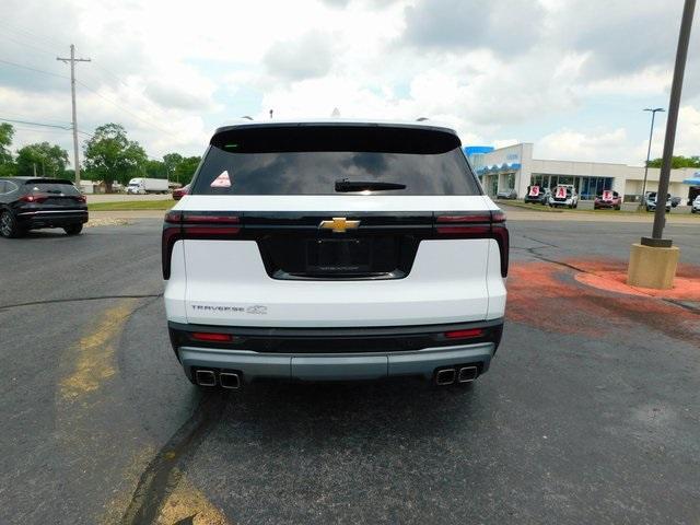 used 2025 Chevrolet Traverse car, priced at $39,990