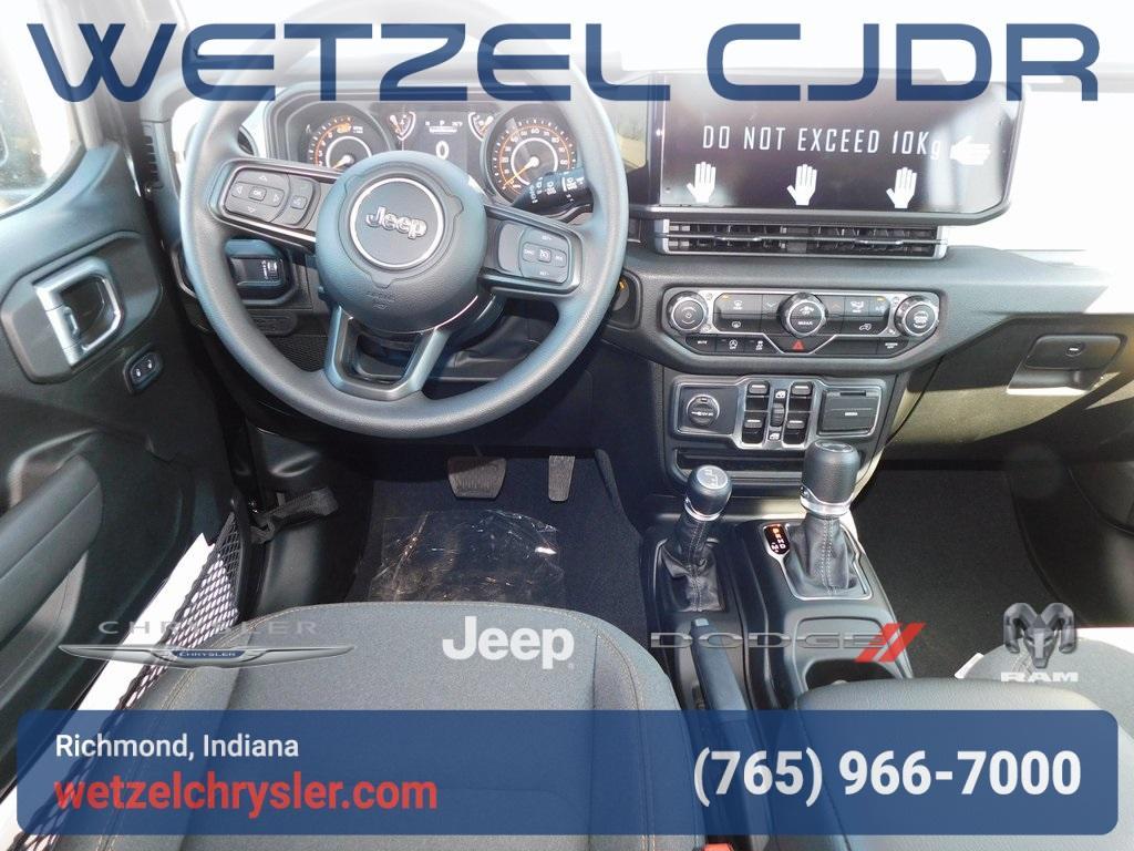 new 2025 Jeep Wrangler car, priced at $41,785