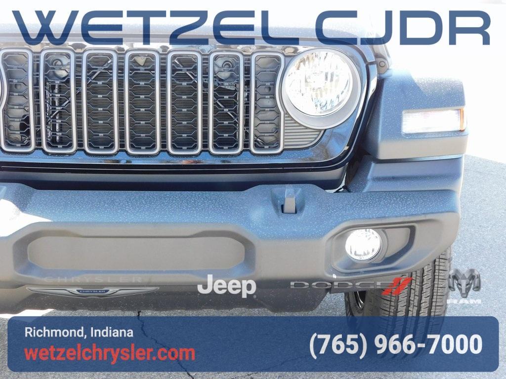 new 2025 Jeep Wrangler car, priced at $41,785