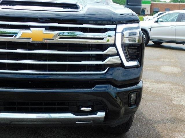 new 2025 Chevrolet Silverado 2500 car, priced at $77,810