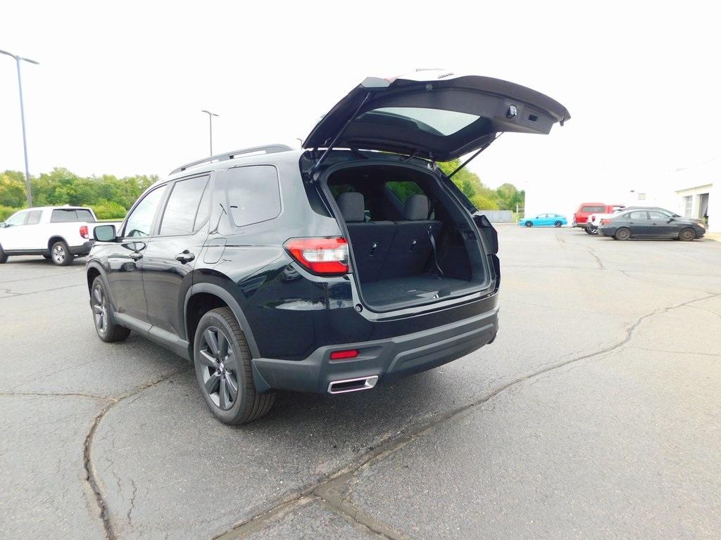 new 2025 Honda Pilot car, priced at $42,688