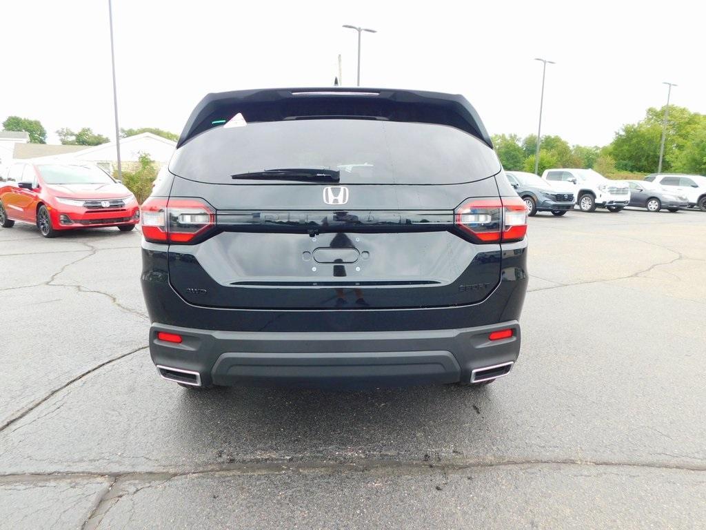 new 2025 Honda Pilot car, priced at $43,795