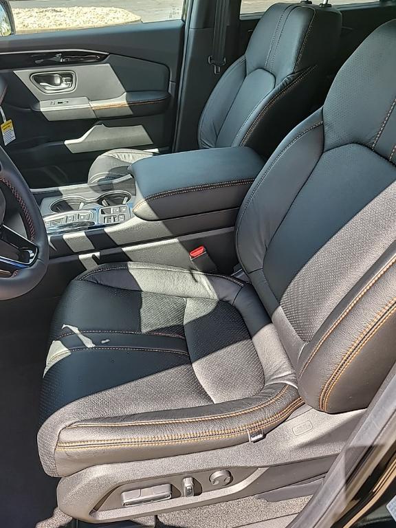 new 2025 Honda Pilot car, priced at $42,688