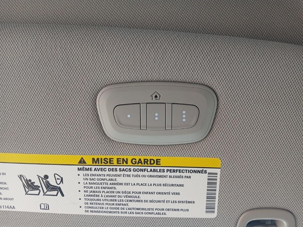 used 2022 Chrysler Pacifica Hybrid car, priced at $25,775