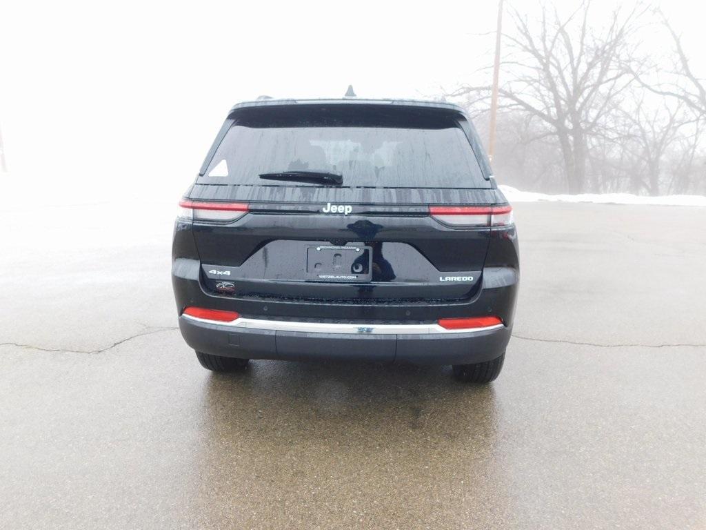 new 2025 Jeep Grand Cherokee car, priced at $37,495