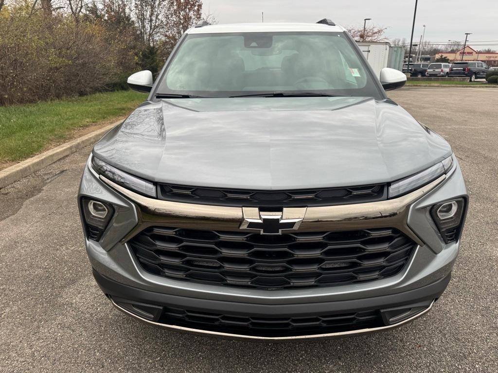 new 2025 Chevrolet TrailBlazer car, priced at $31,515