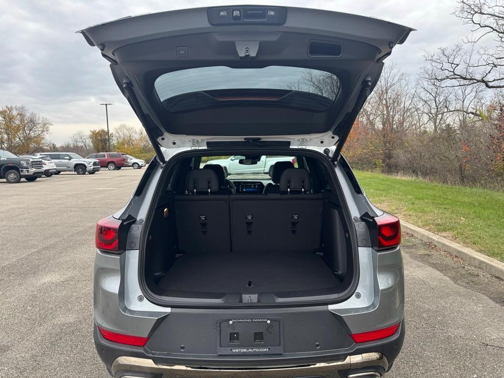 new 2025 Chevrolet TrailBlazer car, priced at $31,515